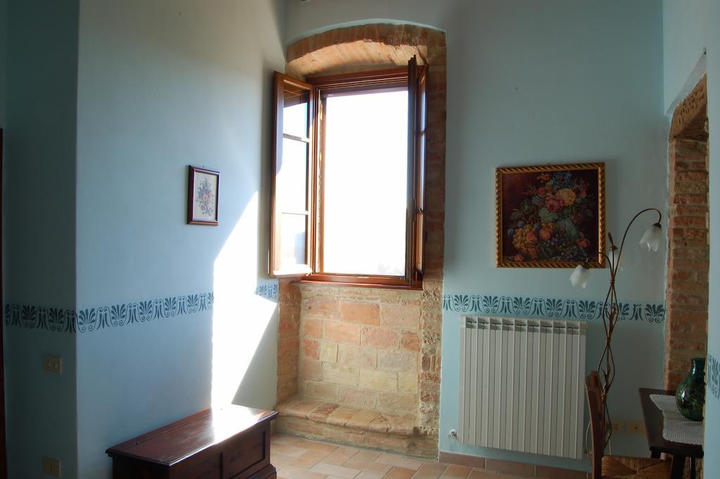 Agriturismo Casale Dei Frontini San Terenziano Kültér fotó