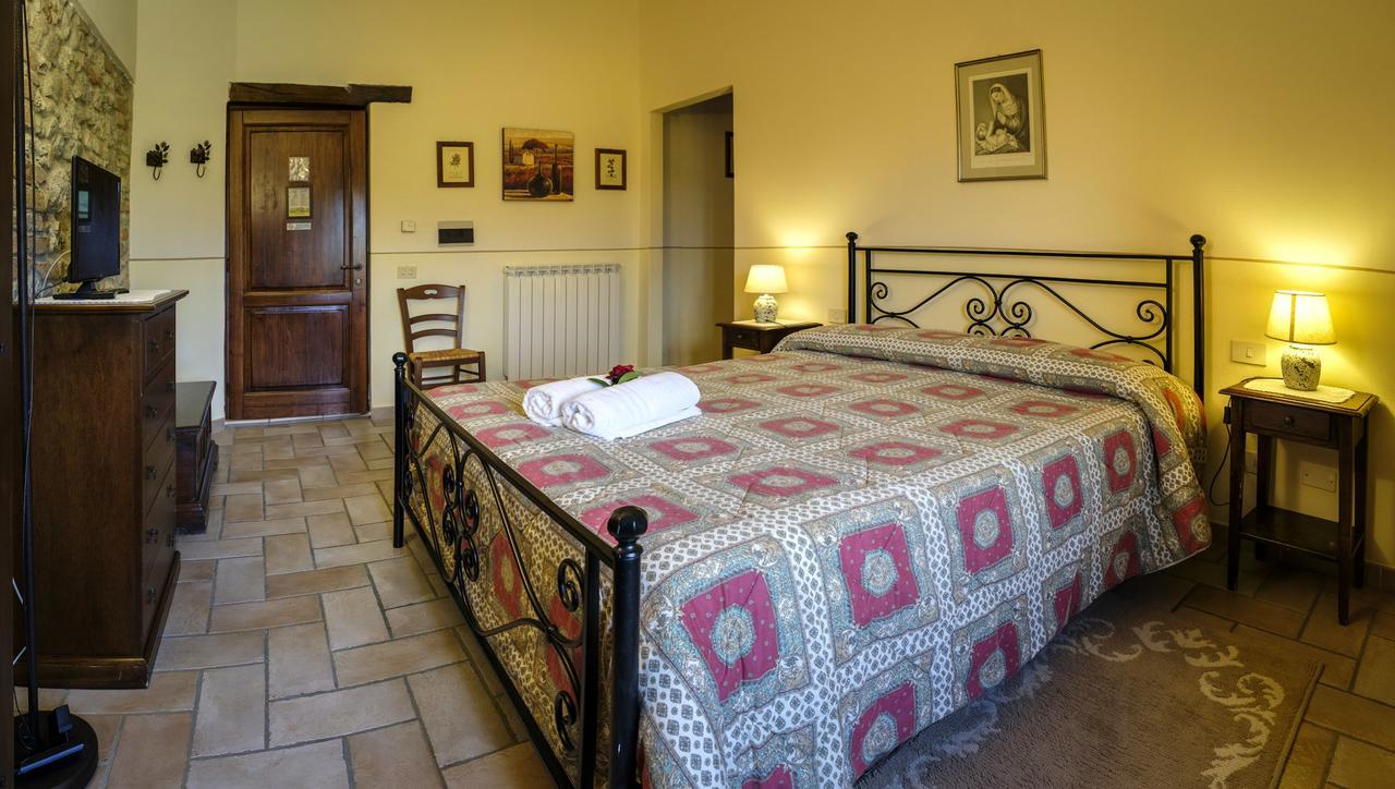 Agriturismo Casale Dei Frontini San Terenziano Kültér fotó